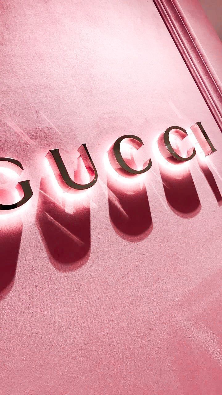 Bạn muốn trải nghiệm phong cách Gucci tuyệt đẹp ngay trên màn hình điện thoại của mình? Hãy chiêm ngưỡng bộ sưu tập hình nền Gucci 4K đầy sắc màu, sống động và độc đáo. Với độ phân giải cao và thiết kế đẹp mắt, những hình nền này sẽ khiến cho màn hình của bạn trở nên nổi bật và cuốn hút hơn bao giờ hết.