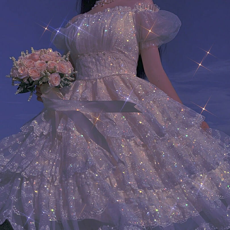 Váy cưới công chúa sáng lấp lánh