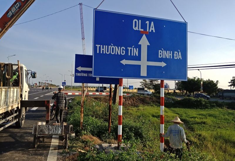 Thi công biển báo tại ATN